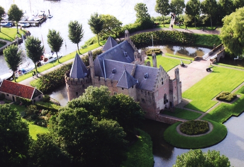 Luchtfoto Kasteel Radboud